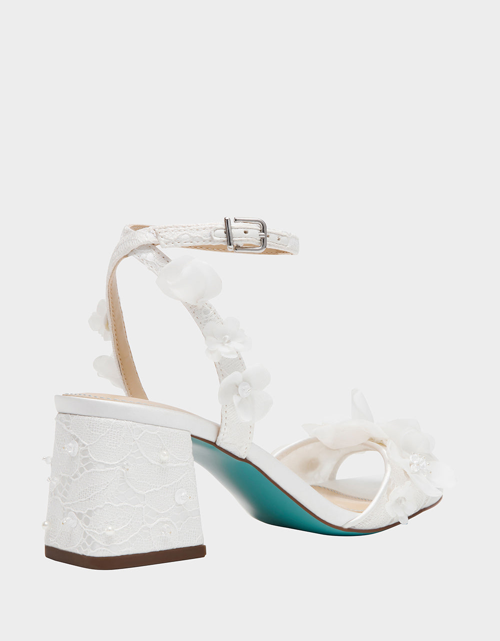 HANAH IVORY - Image 4