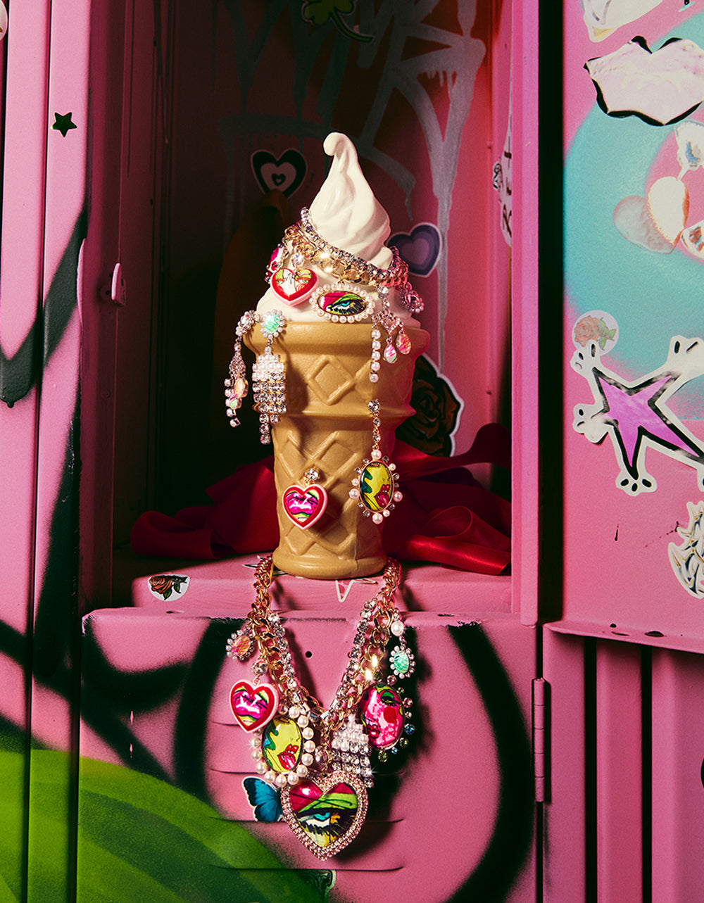 ART CAMPAIGN CHANDELIER MISMATCH EARRINGS - Image 7